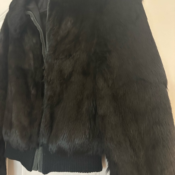 100% Rabbit Fur Coat - Picture 5 of 5